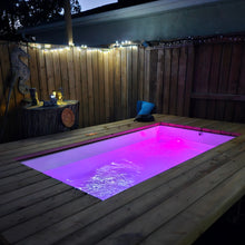 Charger l'image dans la galerie, Fluid Float Cold & Hot Fiberglass Tubs - Fluid Float & Sauna